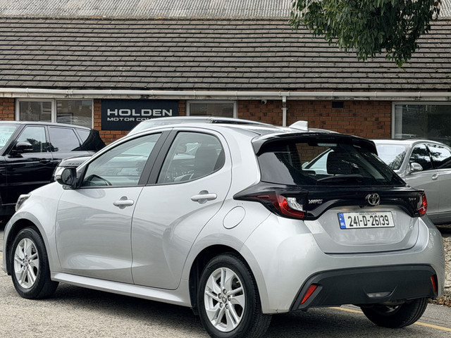 Image for 2024 Toyota Yaris Hybrid 1.5 Luna