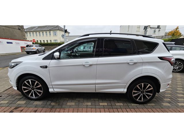 Image for 2019 Ford Kuga 1.5 120PS M6 FWD 4DR ST-LINE - PANORAMIC ROOF