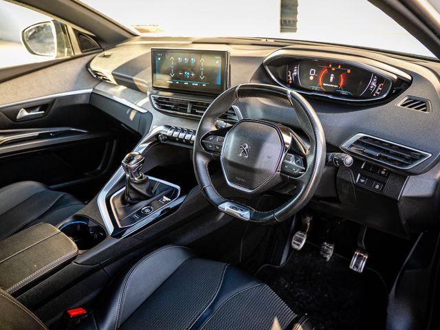 Image for 2022 Peugeot 5008 BLUEHDI S/S GT