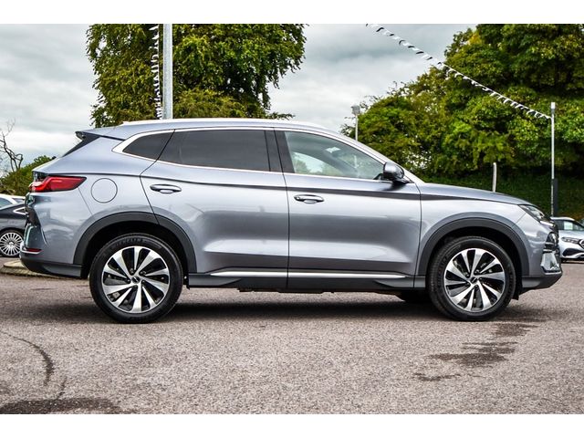 Image for 2026 BYD Seal U Demo Comfort Plug in Hybrid