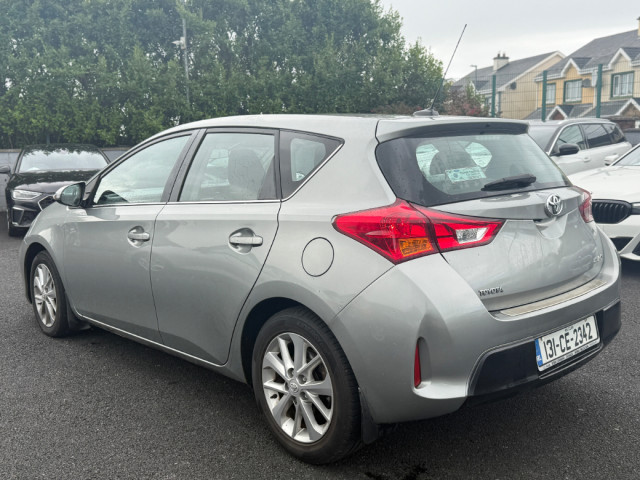Image for 2013 Toyota Auris 1.4 D4D Icon S/S 5DR