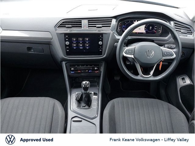 Image for 2024 Volkswagen Tiguan Allspace LIFE 2.0TDI 122BHP *7-SEATER* *ELECTRIC TAILGATE* *REAR VIEW CAMERA* *CARPLAY & ANDROID AUTO* *PCP AVAILABLE*