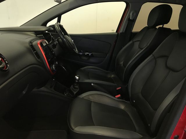 Image for 2017 Renault Captur dCi 90 SIGNATURE X NAV
