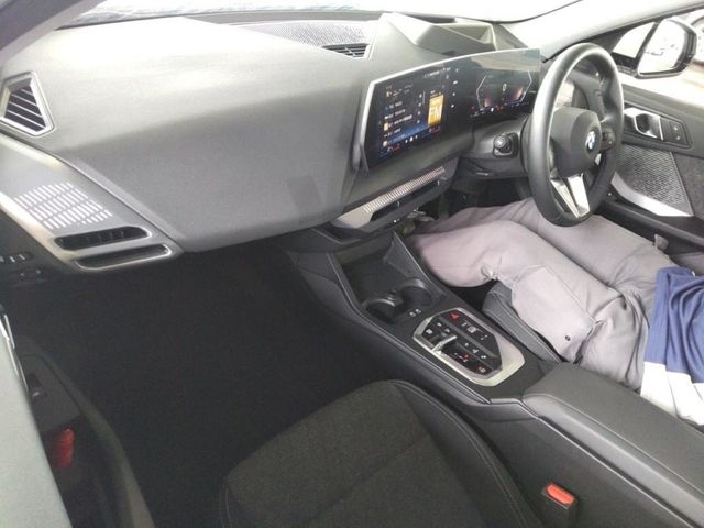 Image for 2024 BMW 1 Series 120 NEW MODEL - 1.5 HYBRID AUTOMATIC - FACTORY ALLOYS - DIGITAL DASH