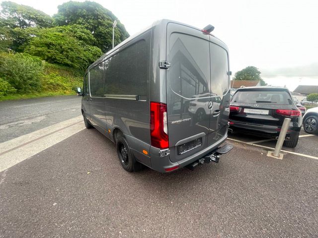 Image for 2025 Mercedes-Benz Sprinter 