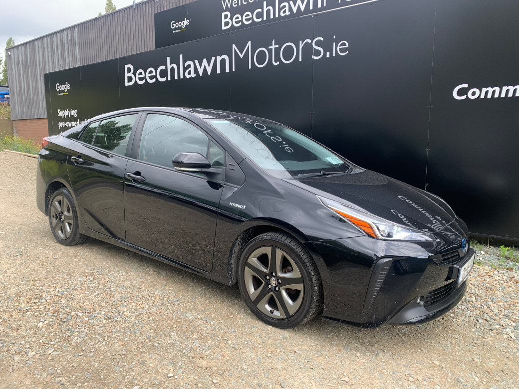 Image for 2021 Toyota Prius 1.8 HYBRID LUXURY AUTO // GREAT CONDITION // EXCELLENT DOCUMENTED SERVICE HISTORY // SAT NAV, REVERSE CAMERA AND CRUISE CONTROL // 