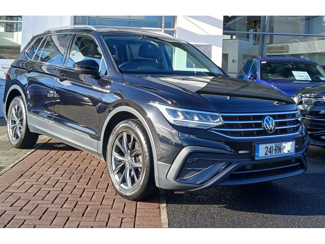Image for 2024 Volkswagen Tiguan Allspace Life 2.0 TDI 150 BHP **LEATHER INTERIOR, REAR VIEW CAMERA, WINTER PACK, APP CONNECT**