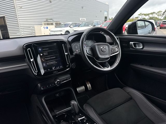 Image for 2019 Volvo XC40 D4 AWD AUTO 190 R-DESIGN