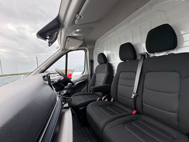 Image for 2025 Maxus Deliver 9 