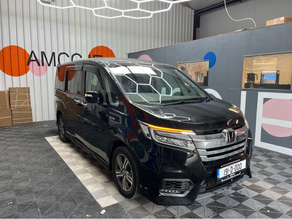 Image for 2019 Honda Stepwagon €23950 2019 HONDA STEPWAGON G HYBRID SENSING 2.0 AUTOMATIC / CRUISE CONTROL / REVERSE CAMERA / HEATED SEATS / 7 SEATS / AUTOMATIC DOORS AND MORE