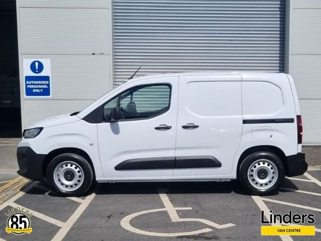Image for 2025 Citroen Berlingo NO DEPOSIT LEASE 