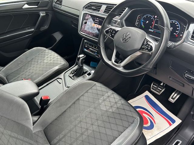 Image for 2023 Volkswagen Tiguan Allspace 2.0 TDI 150HP R-Line DSG Black Edition
