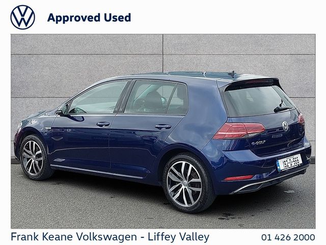 Image for 2019 Volkswagen E-Golf EXECUTIVE 32KWH 136BHP *17" MADRID ALLOYS* *BLACK LEATHER SEATS* *REAR VIEW CAMERA* *LED LIGHTS*
