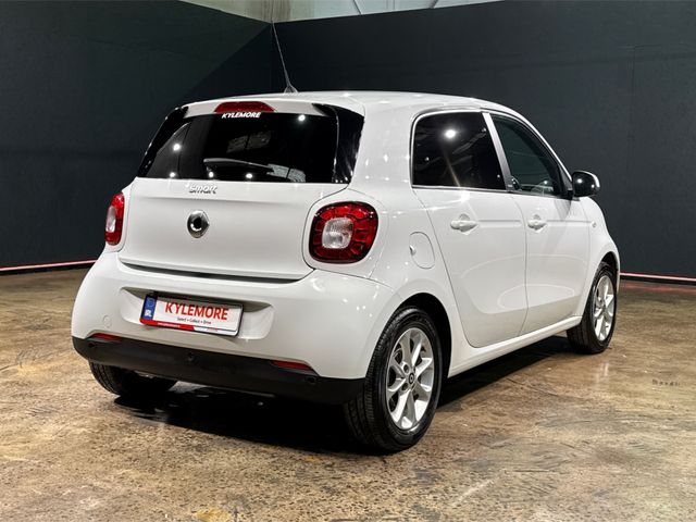 Image for 2017 Smart Forfour 1.0 AUTOMATIC - FACTORY ALLOYS - CRUISE CONTROL - MULTI FUNCTION STEERING WHEEL - HEATED SEAT