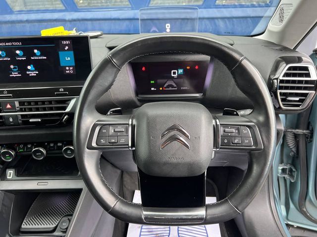 Image for 2022 Citroen C4 FLAIR PACK 1.2 PURETECH // HEADS-UP DISPLAY // LEATHER INTERIOR // APPLE CARPLAY/ANDROID AUTO