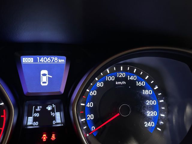 Image for 2016 Hyundai i30 1.4 Petrol Deluxe 