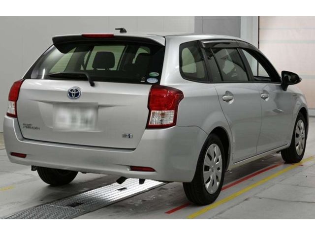 Image for 2015 Toyota Corolla 1.5 Corolla Fielder Petrol Hybrid Auto
