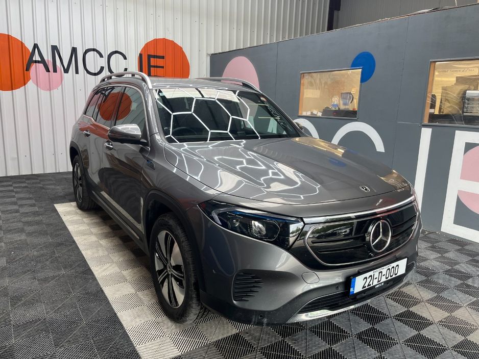 Image for 2022 Mercedes-Benz EQB 2022 MERCEDES-BENZ EQB350 4MATIC AUTOMATIC / CRUISE CONTROL / 360 CAMERA / ELECTRIC MEMORY & HEATED SEATS / PADDLE SHIFTERS / AMBIENT LIGHTS / APPLE CARPLAY AND MORE