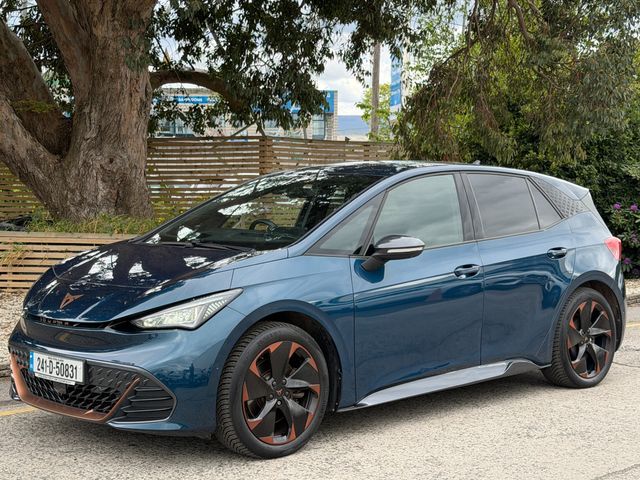 Image for 2024 Cupra Born V2. HEAD-UP DISPLAY. 2 KEYS.