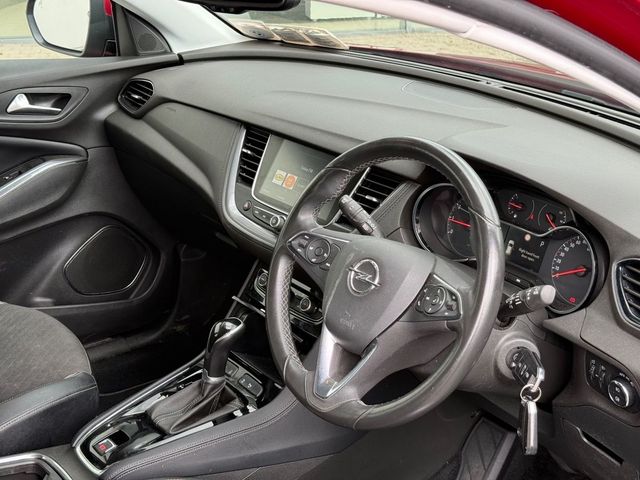 Image for 2019 Opel Grandland X SRi 1.2i AUTOMATIC 130PS