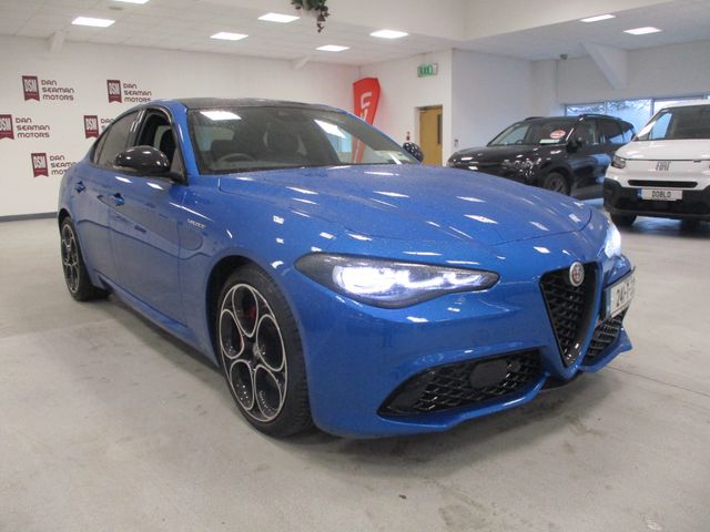 Image for 2024 Alfa Romeo Giulia 2.0 Turbo Veloce RWD 280BHP 4DR AUTO-PANORAMIC ROOF