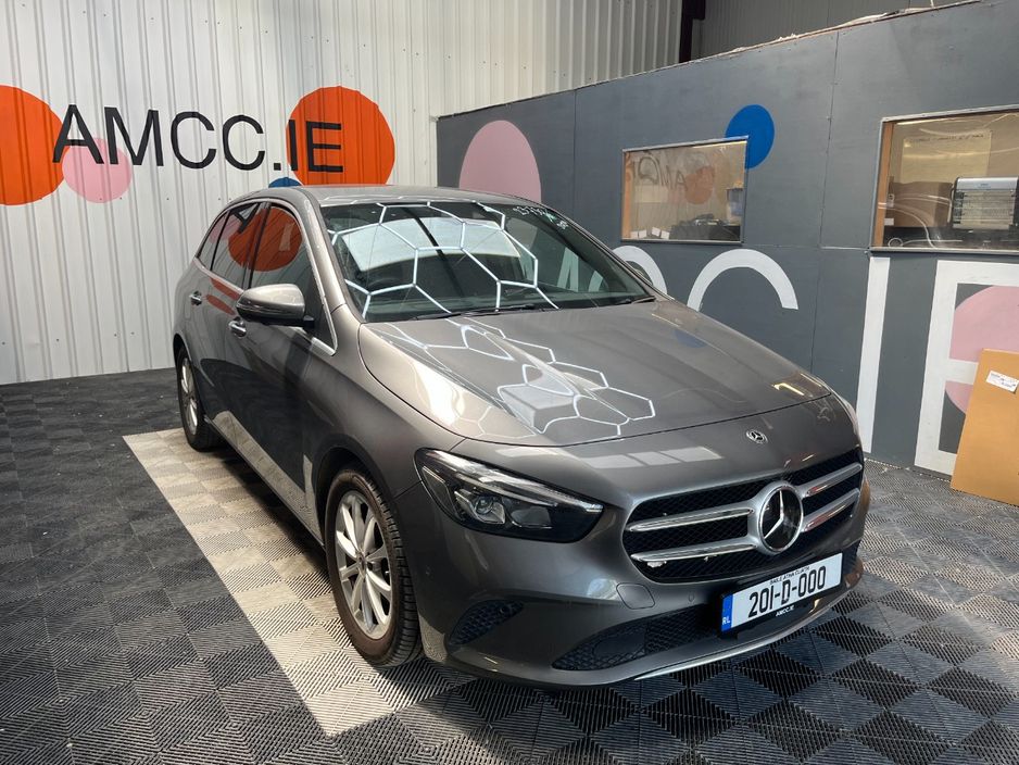 Image for 2020 Mercedes-Benz B Class 2020 MERCEDES-BENZ B180 1.4 AUTOMATIC / CRUISE CONTROL / PARKING CAMERA / ELECTRIC MEMORY & HEATED SEATS / PADDLE SHIFTERS / AMBIENT LIGHTS AND MORE