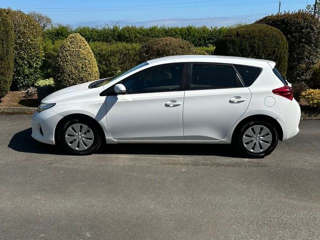 Image for 2013 Toyota Auris 1.4D4D Aura NG 4DR