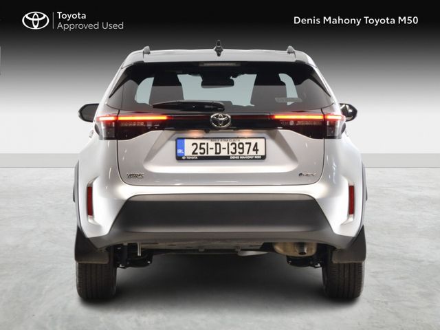 Image for 2025 Toyota Yaris Cross Luna Sport Hybrid Auto