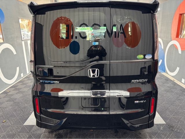 Image for 2021 Honda Stepwagon €28950! 2021 Honda Stepwagon Hybrid 7 Seater Automatic - Electric sliding doors