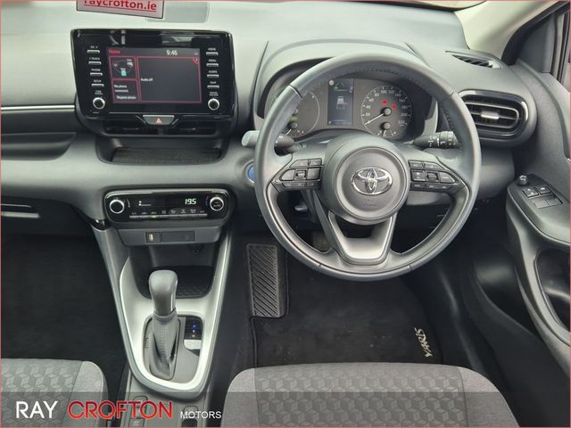 Image for 2023 Toyota Yaris 1.5 Hybrid 5Dr Luna