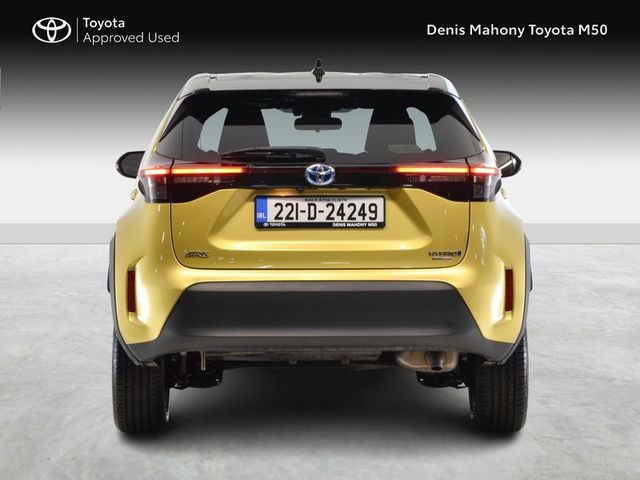 Image for 2022 Toyota Yaris Cross Luna Sport Hybrid Auto