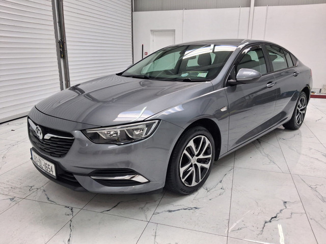 Image for 2018 Vauxhall Insignia 