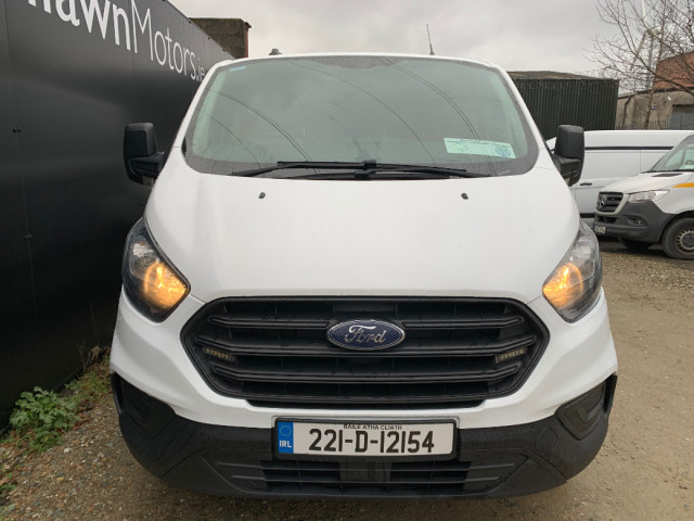 Image for 2022 Ford Transit Custom 2.0 TDCI 105 PS SWB // PRICE EXCL. VAT // ONE OWNER // DOCUMENTED SERVICE HISTORY // 02/27 CVRT // 