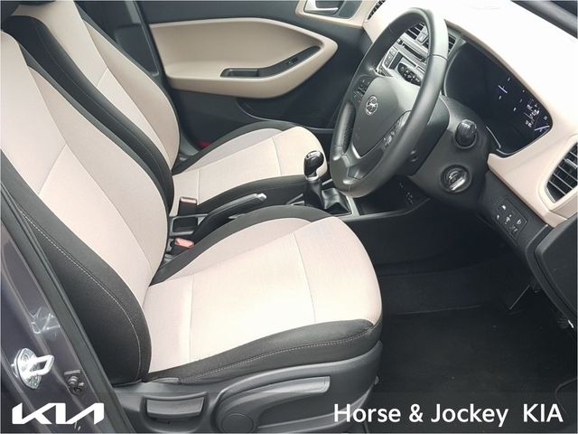Image for 2015 Hyundai i20 1.2 Deluxe