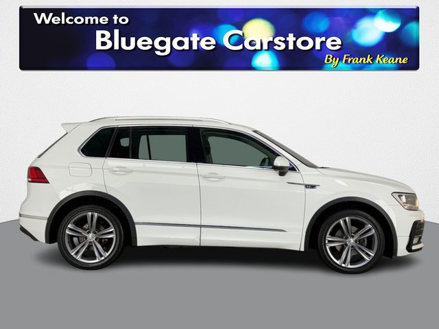 Image for 2017 Volkswagen Tiguan COMFORTLINE 2.0 TDI 115BHP**PANORAMIC SUNROOF**R LINE EXTERIOR PACK**19"ALLOYS**BLACK CLOTH INTERIOR**PARKING SENSORS**KEYLESS START**BLUETOOTH**MULTIFUNCTIONAL STEERING WHEEL**FINANCE AVAILABLE**