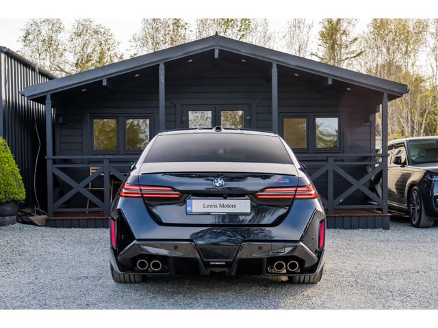 Image for 2024 BMW M5 730BHP PHEV HIGH SPEC, CARBON BLACK, BOWERS & WILKINS, 360 CAMERA, HUD, HEATED/ COOLED SEATS, M X-DRIVE