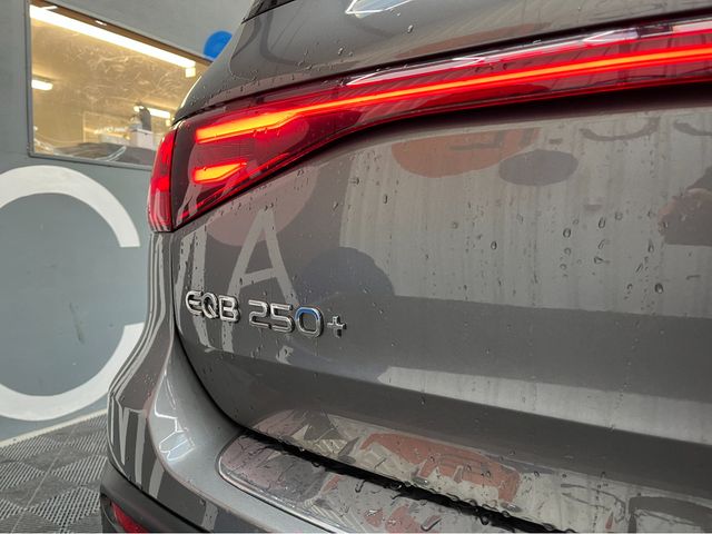 Image for 2025 Mercedes-Benz EQB €50950 2025 MERCEDES-BENZ EQB 250+ AUTOMATIC / CRUISE CONTROL / 360° CAMERA / ELECTRIC MEMORY MASSAGING & HEATED SEATS / PANORAMIC SUNROOF / PADDLE SHIFTERS / AMBIENT LIGHTS AND MORE