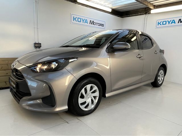 Image for 2020 Toyota Yaris 1.5 PETROL HYBRID AUTOMATIC // FULL PARK ASSIST // REVERSING CAMERA 