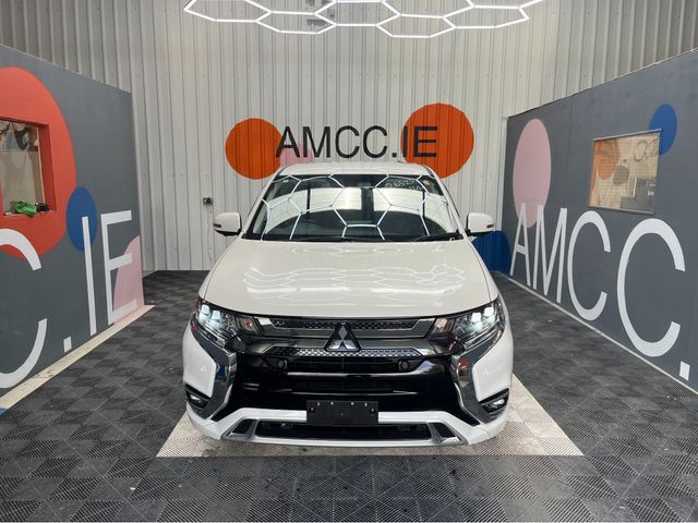 Image for 2020 Mitsubishi Outlander 2020 MITSUBISHI OUTLANDER PHEV 2.4L HYBRID / 70K KMS / CRUISE CONTROL, REVERSE CAMERA & MORE