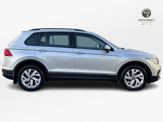 Image for 2021 Volkswagen Tiguan LIFE 2.0 TDI MANUAL 6SPEED FWD 122BHP 5 5DR