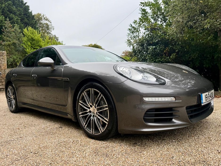 Image for 2015 Porsche Panamera 3.0 D V6 *F. Porsche. S. H.* 