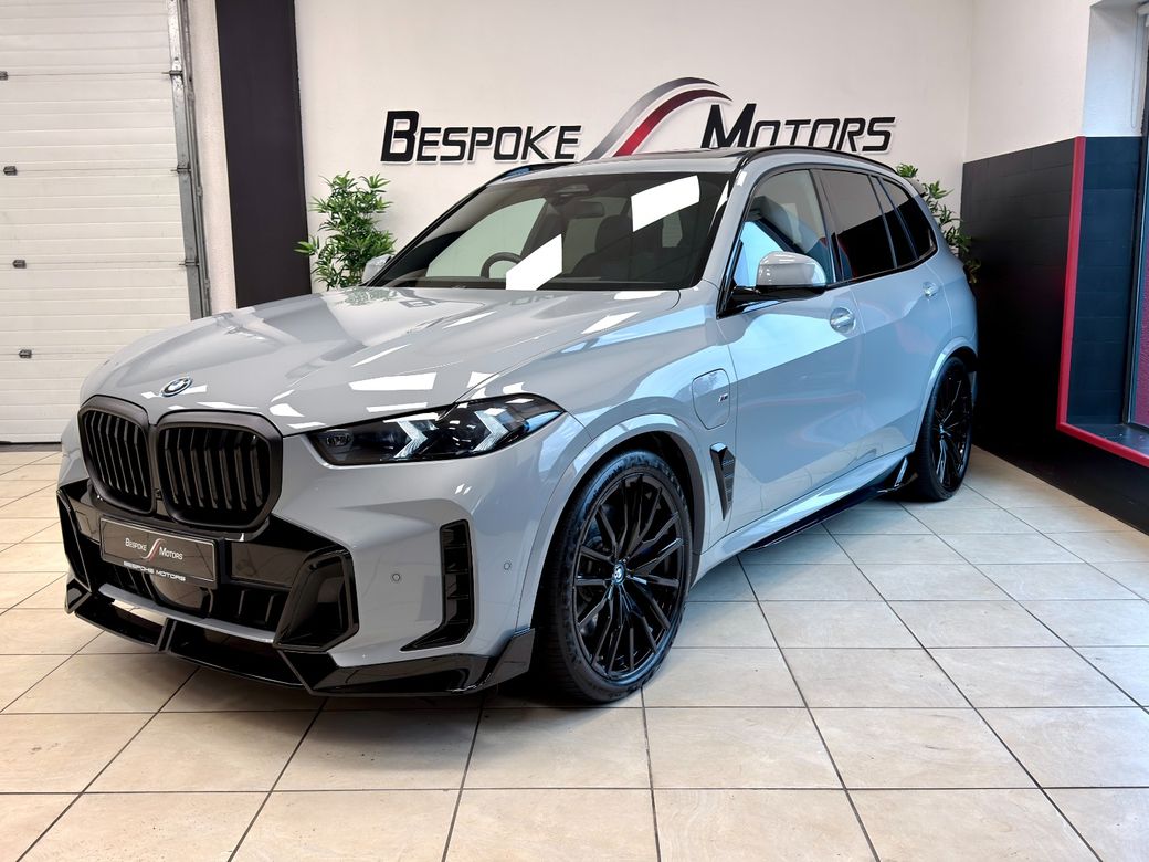 Image for 2025 BMW X5 XDRIVE50E M SPORT