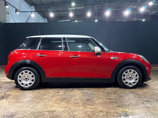 Image for 2016 Mini One 1.2L AUTOMATIC - RED TWO-TONE - PUSH BUTTON START/STOP - REAR CAMERA/PARKING RADAR
