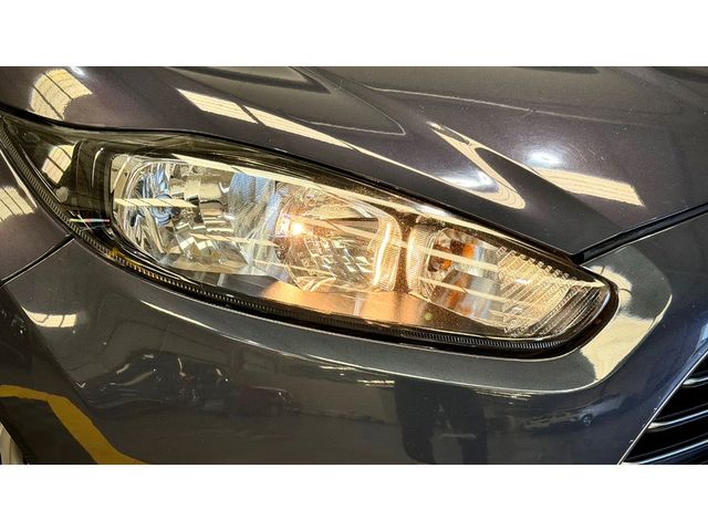Image for 2015 Ford Fiesta MCA ZETEC 1.25 60PS M5 4DR 5DR