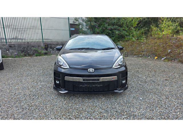 Image for 2018 Toyota Aqua Hybrid