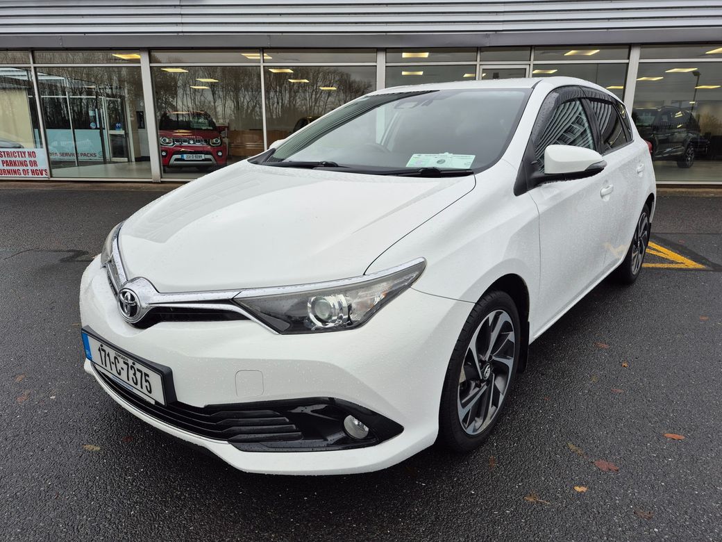 Image for 2017 Toyota Auris 1.2T 5-Door SOL 