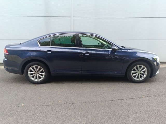 Image for 2017 Volkswagen Passat 1.6 TDI DSG 120HP Comfortline Automatic