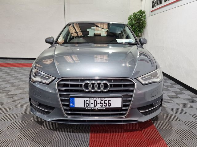 Image for 2016 Audi A3 1.6TDi SPORTBACK SE 110BHP 6 SPEED MANUAL **ORIGINAL IRISH CAR / 17" ALLOY WHEELS / AIR CONDITIONING / CRUISE CONTROL / HALF LEATHER INTERIOR / KMH SPEEDOMETER / REAR PARKING SENSORS**