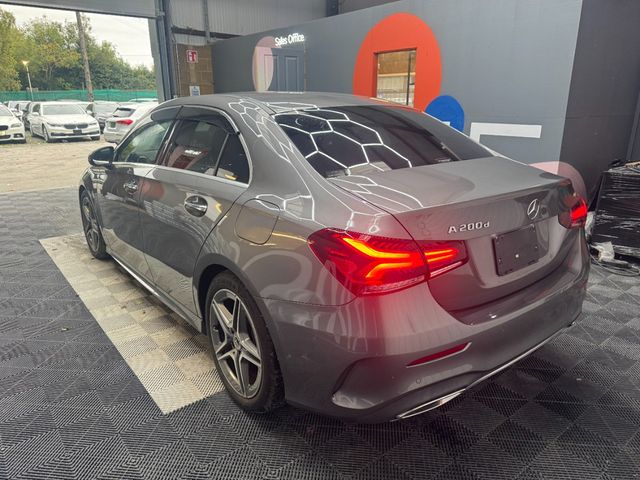 Image for 2023 Mercedes-Benz A Class 2023 MERCEDES-BENZ A200d AMG LINE 2.0 AUTOMATIC / CRUISE CONTROL / PARKING CAMERA / ELECTRIC MEMORY & HEATED SEATS / PADDLE SHIFTERS