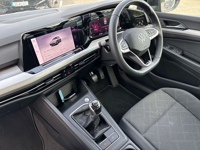 Image for 2024 Volkswagen Golf LIFE 2.0 TDI 115HP MANUAL
